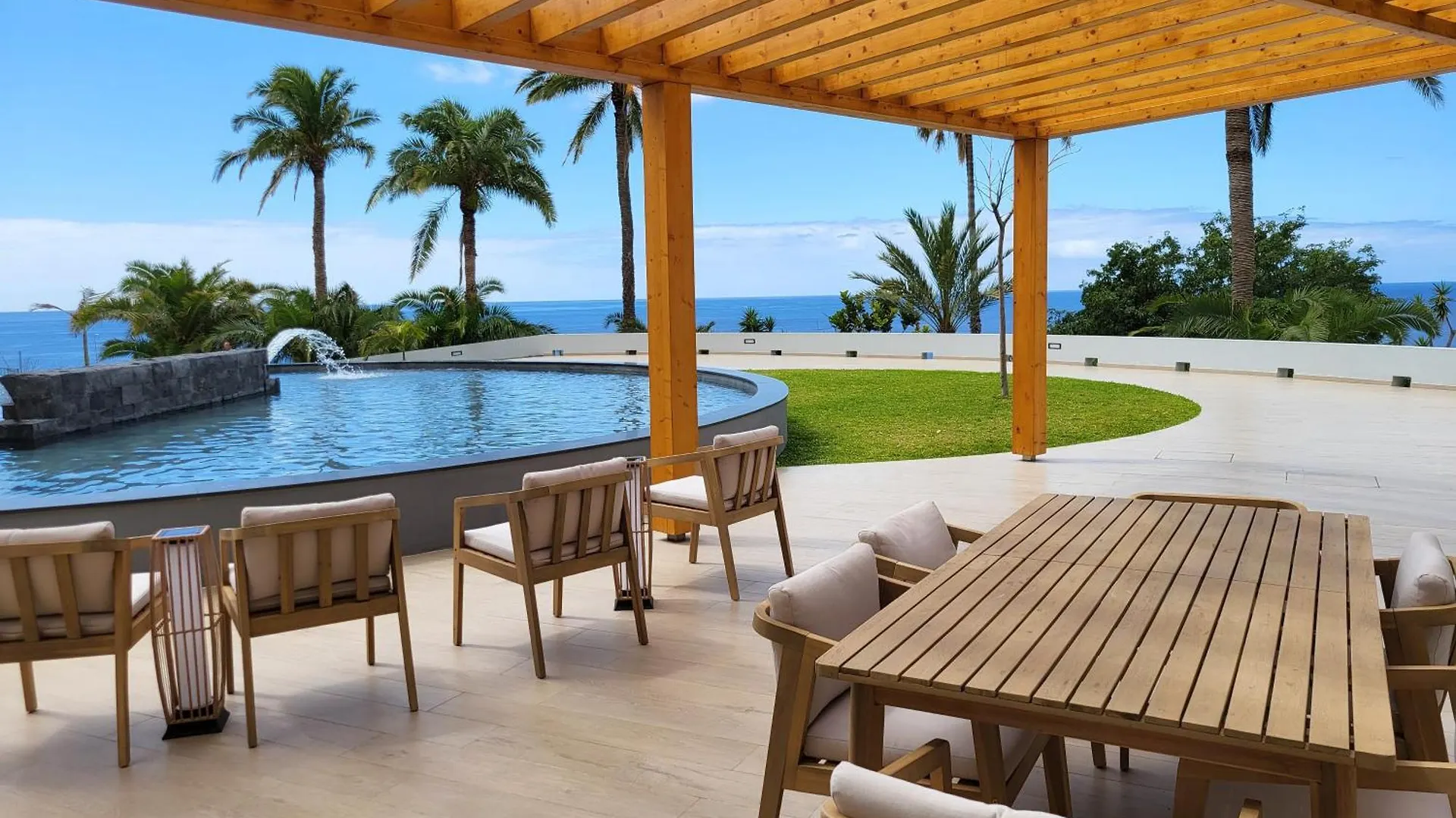 Design Suite At Formosa Beach Funchal Portugália